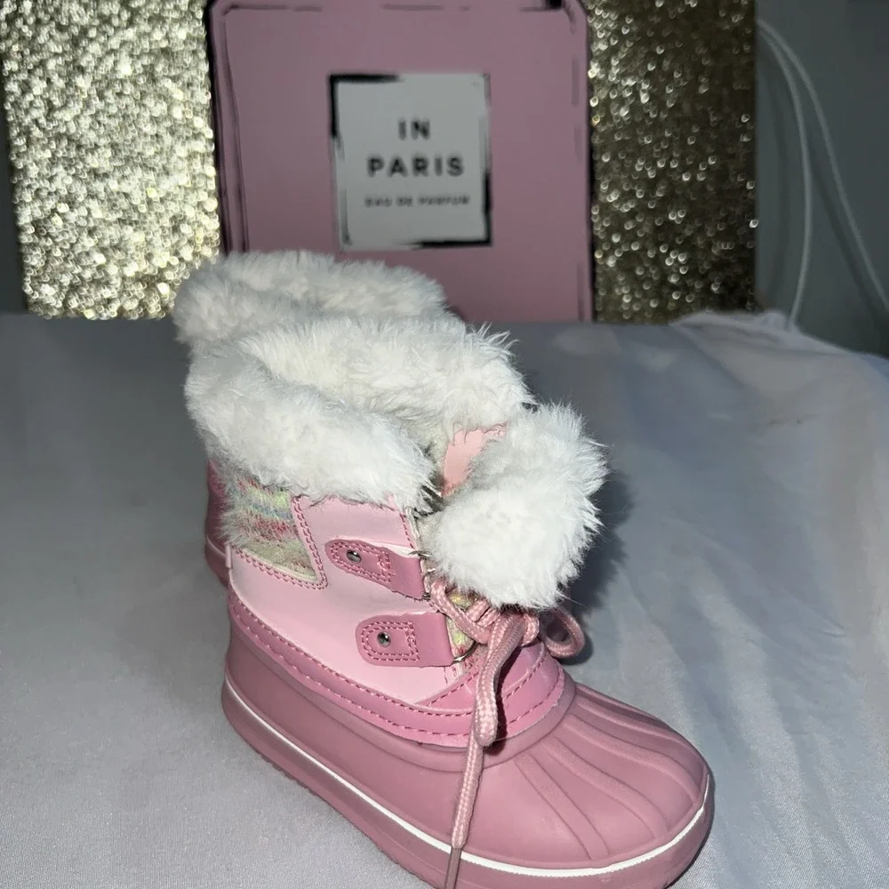 LONDON FOG Girls Bell Court Cold Weather Warm Lined Snow Boots Size 8‎ Rose